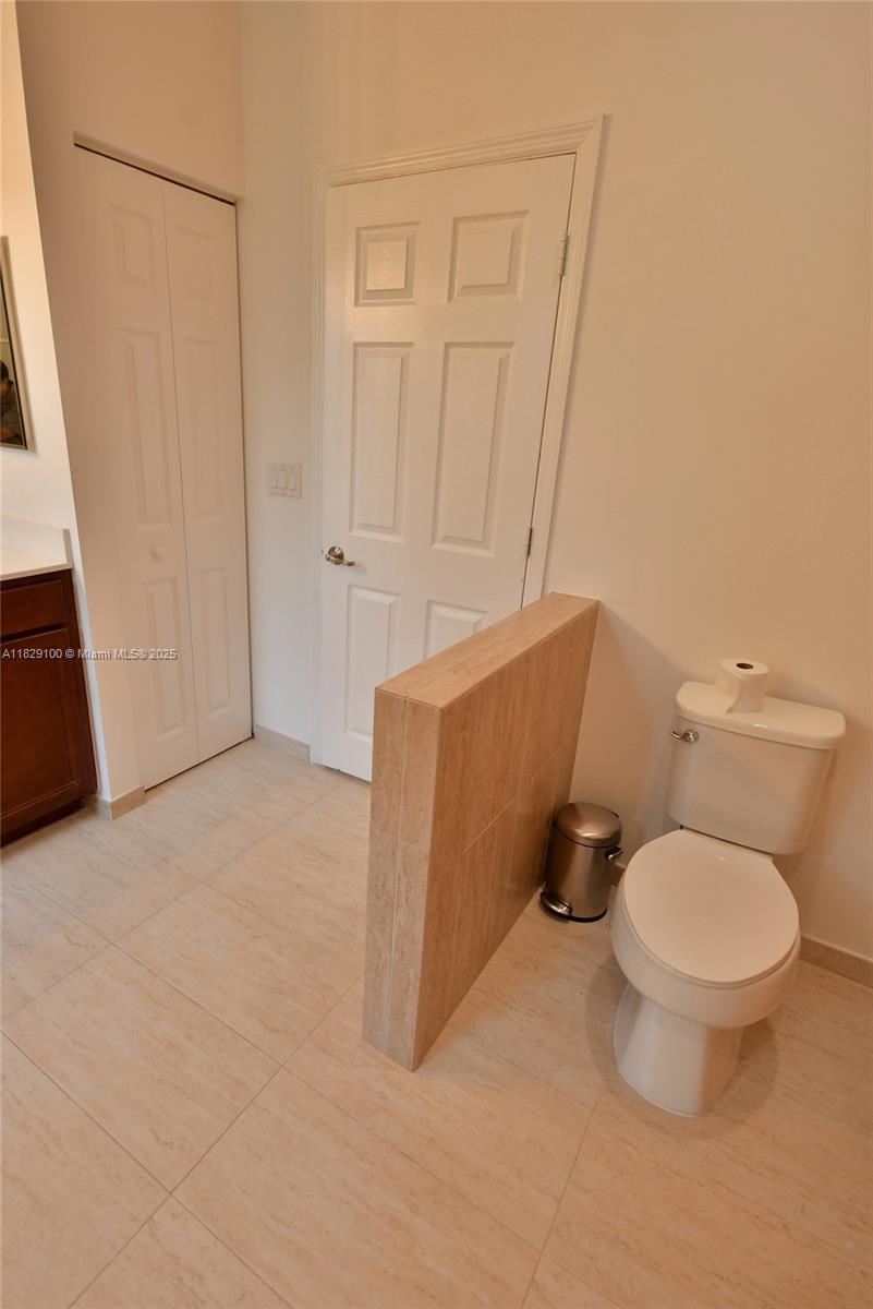 738 Se 37th Pl Property Photo 36