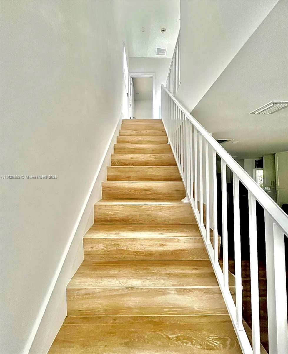 104 Poinciana Dr 104 Property Photo 14