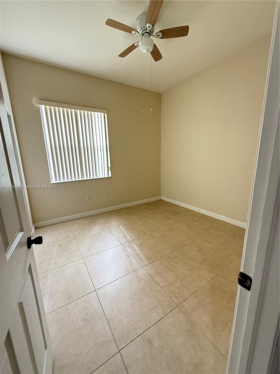 1924 Se 17 Court 1924 Property Photo 10