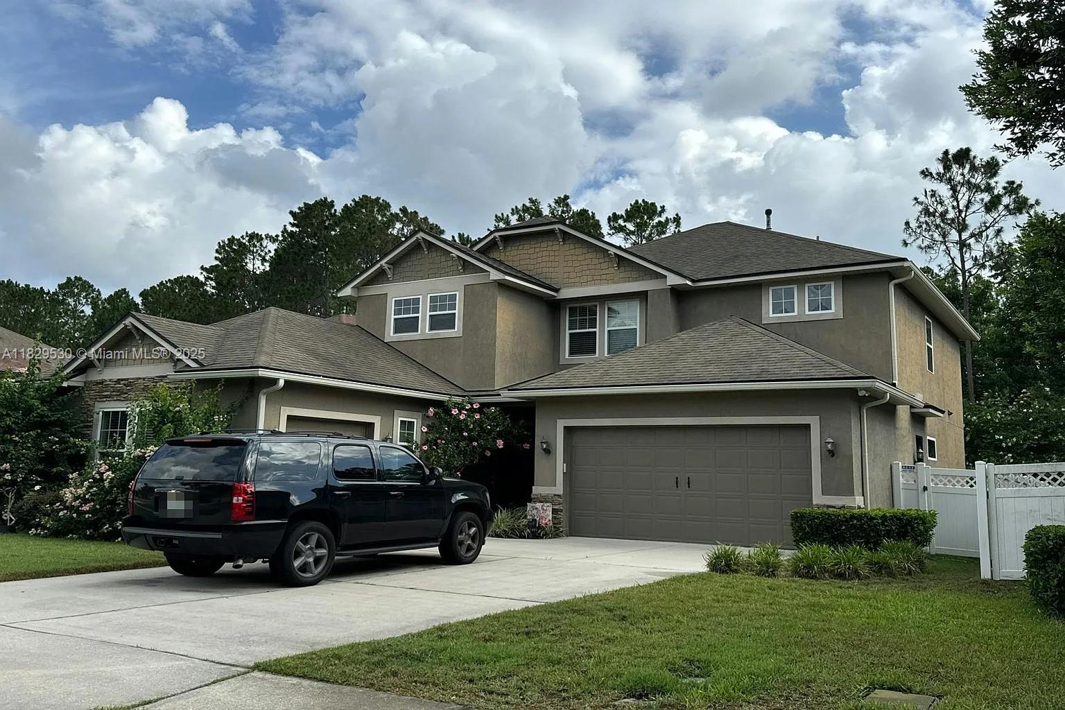 94 Cloisterbane Dr Property Photo 2