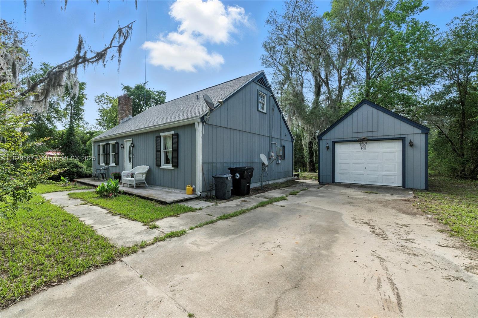 5693 Payette Ave Property Photo 1
