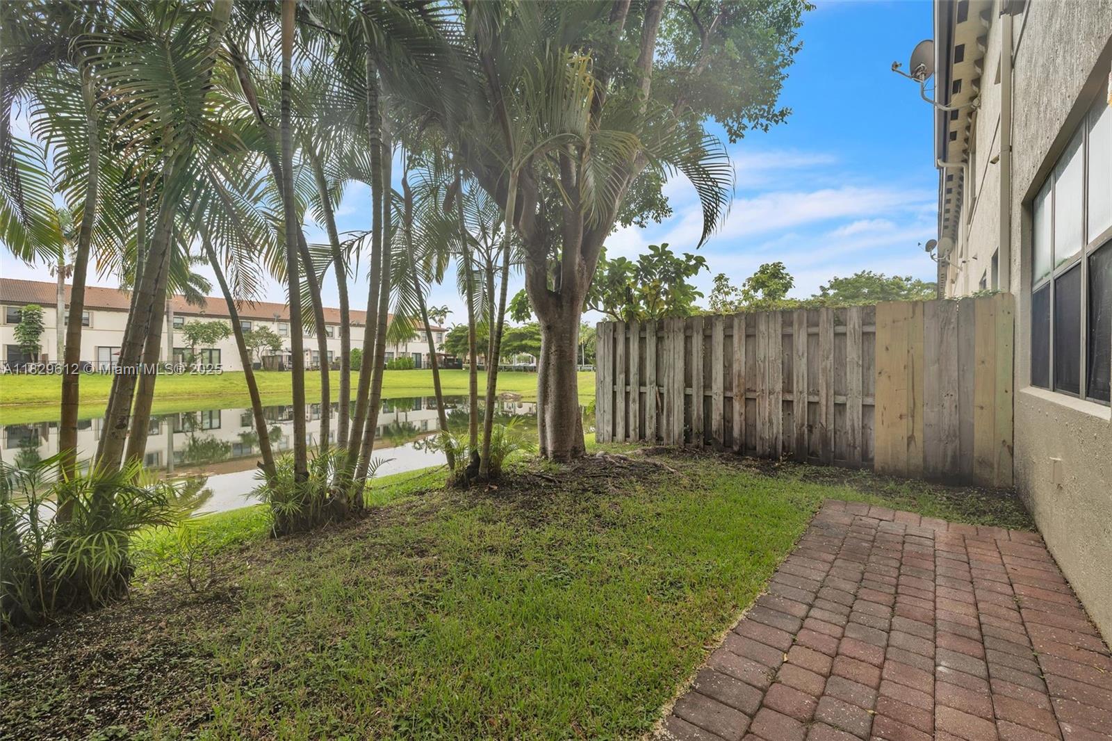 11266 Sw 236th Ln Property Photo 3