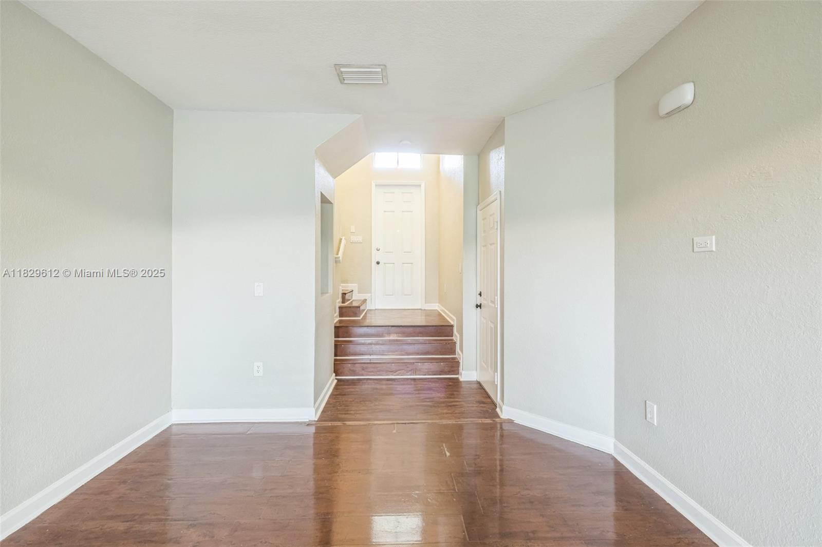 11266 Sw 236th Ln Property Photo 12