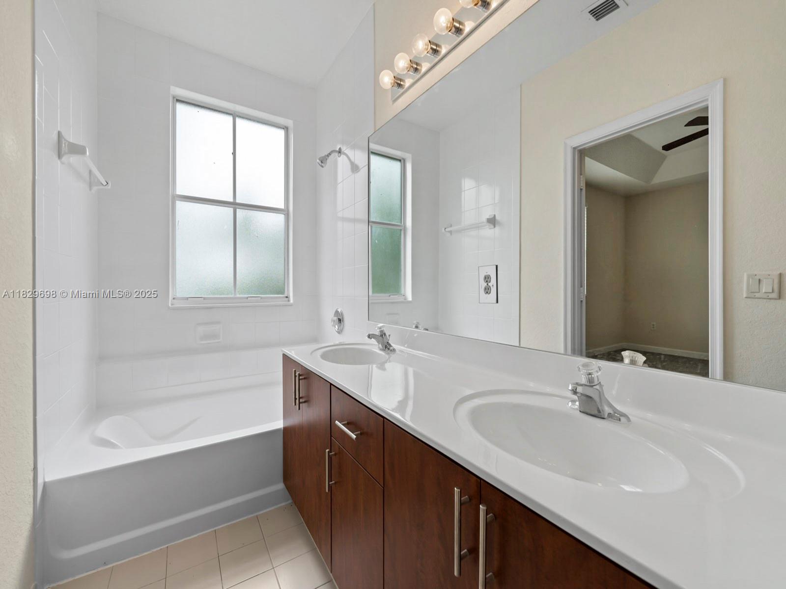2504 Se 15th Ct Property Photo 29