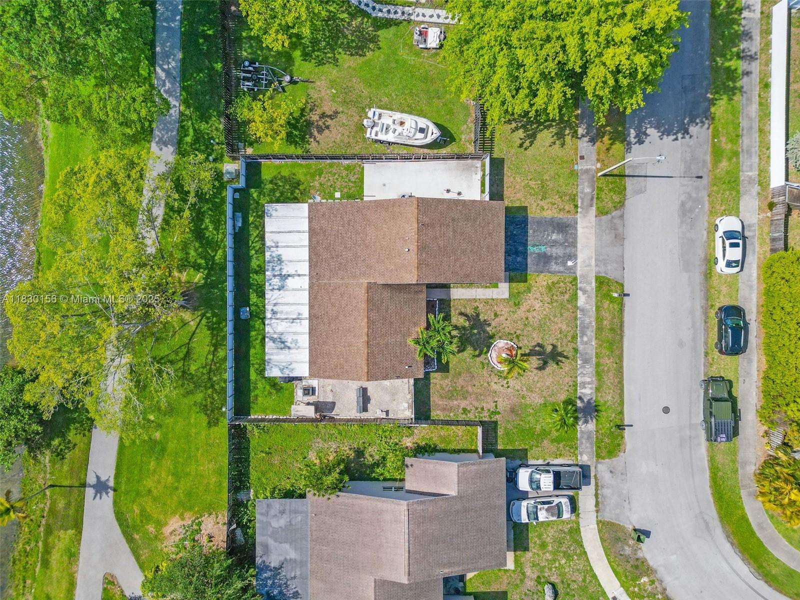 1747 N Goldeneye Ln Property Photo 15