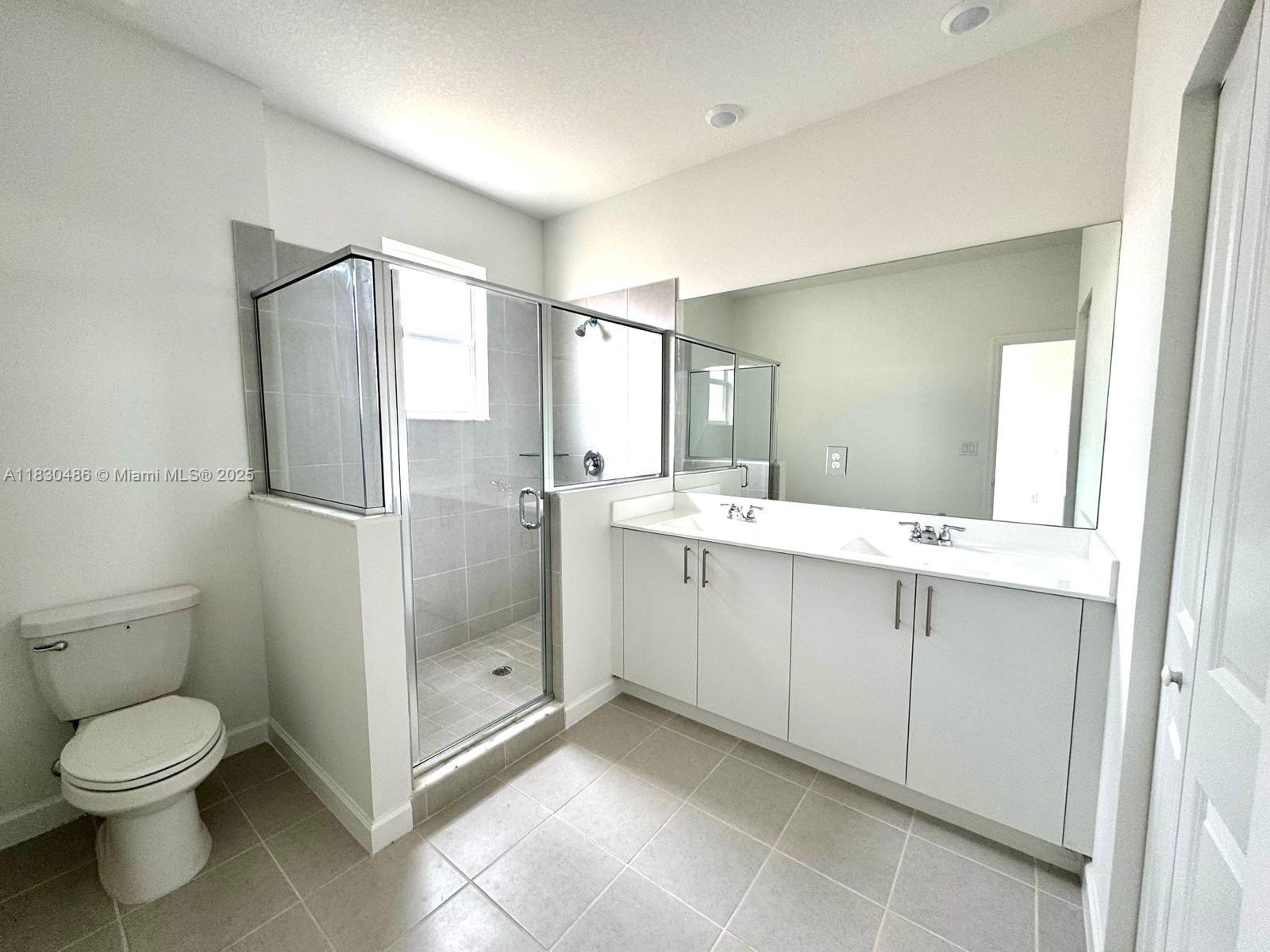 2877 Se 24 Avenue Property Photo 8