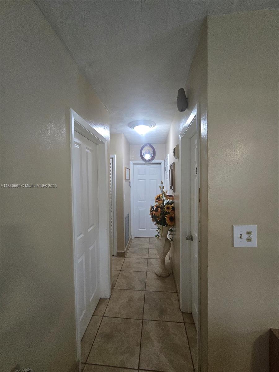 360 Sw 3rd St Property Photo 30