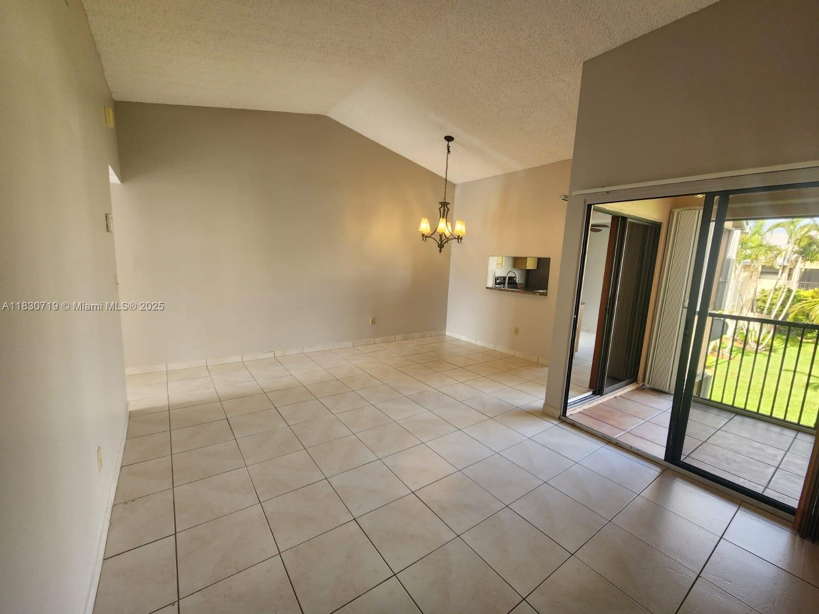 1140 Independence Trl 1140-d Property Photo 6