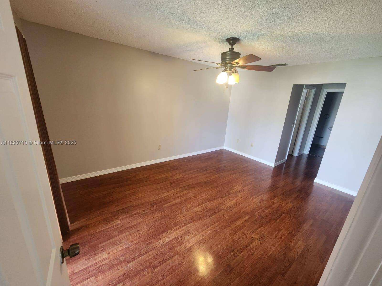 1140 Independence Trl 1140-d Property Photo 8