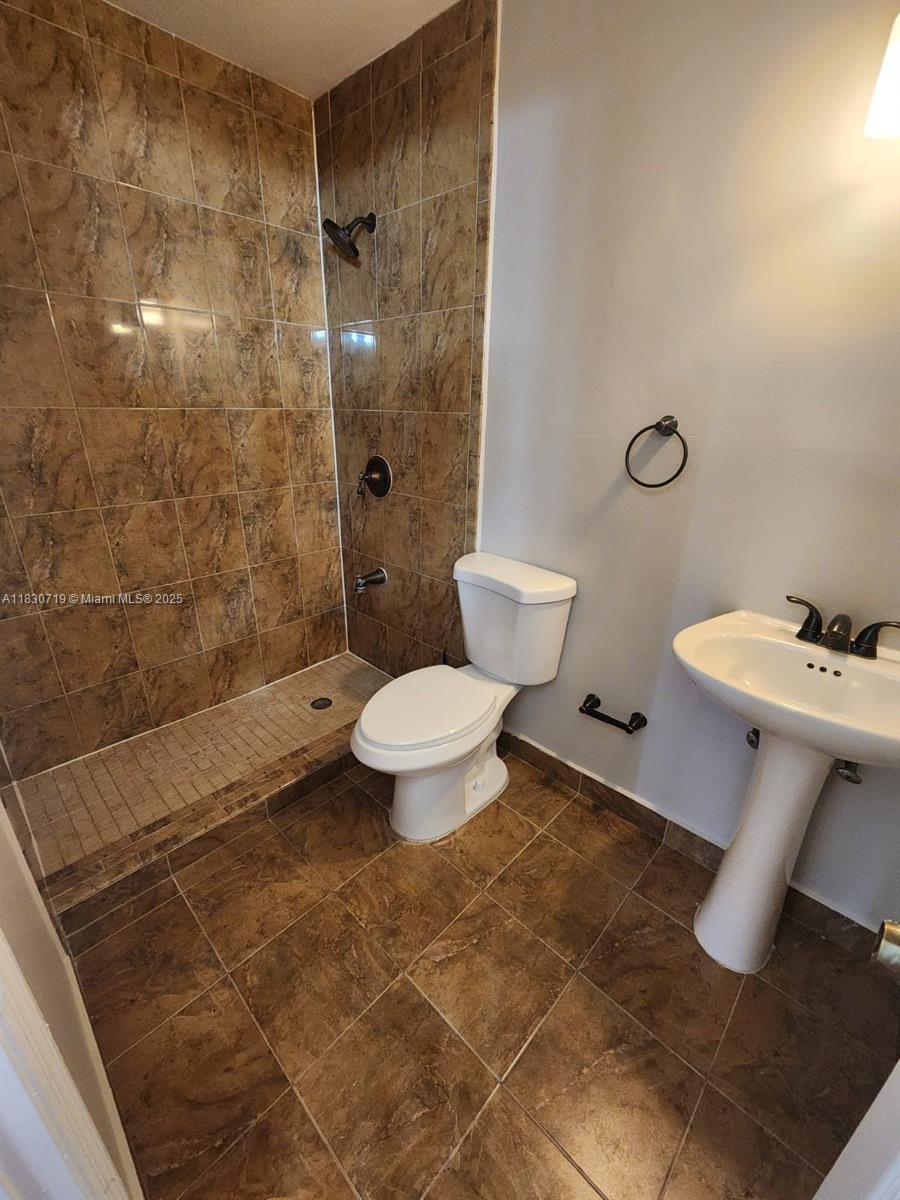 1140 Independence Trl 1140-d Property Photo 13