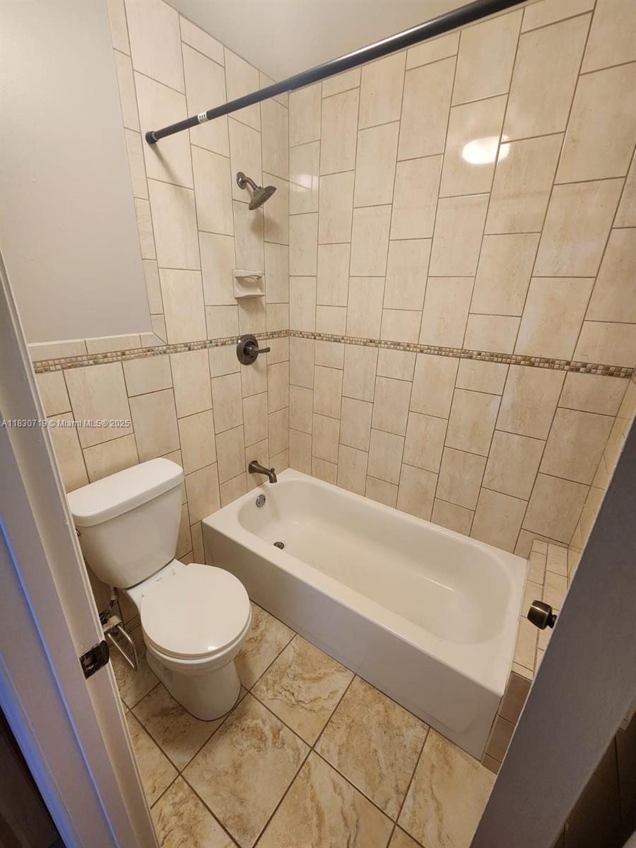 1140 Independence Trl 1140-d Property Photo 17