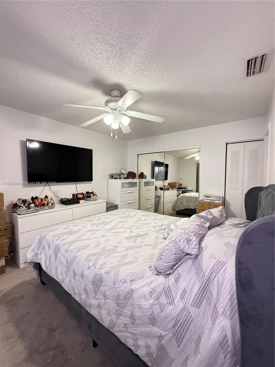 889 Hamilton Dr 889h Property Photo 8