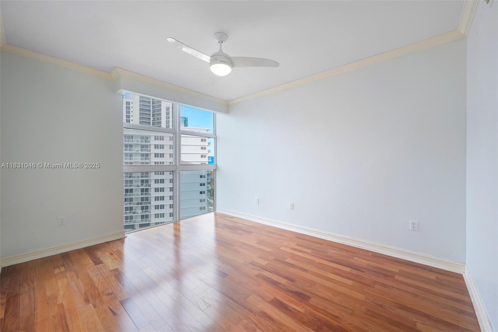 19111 Collins Ave 801 Property Photo 34