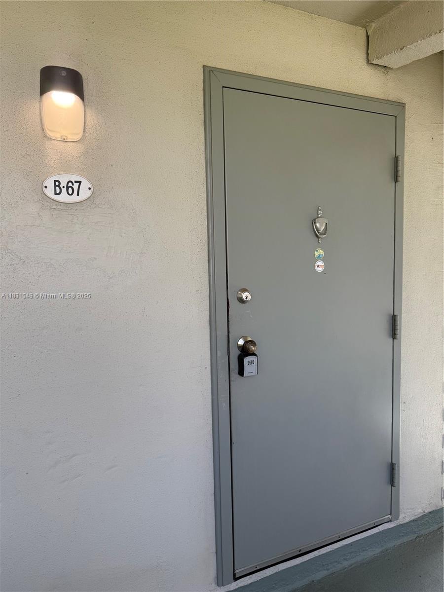 67 Monaco B B Property Photo 1