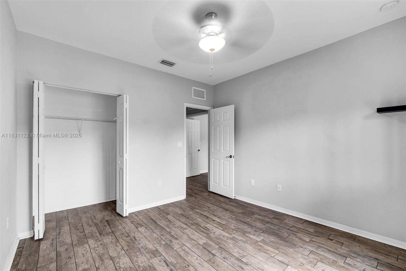 2345 Se 16th Pl Property Photo 22