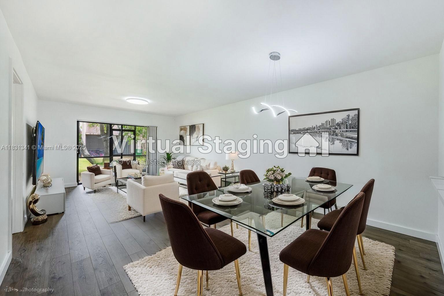 37 Seville Circle 1-50 Property Photo 5