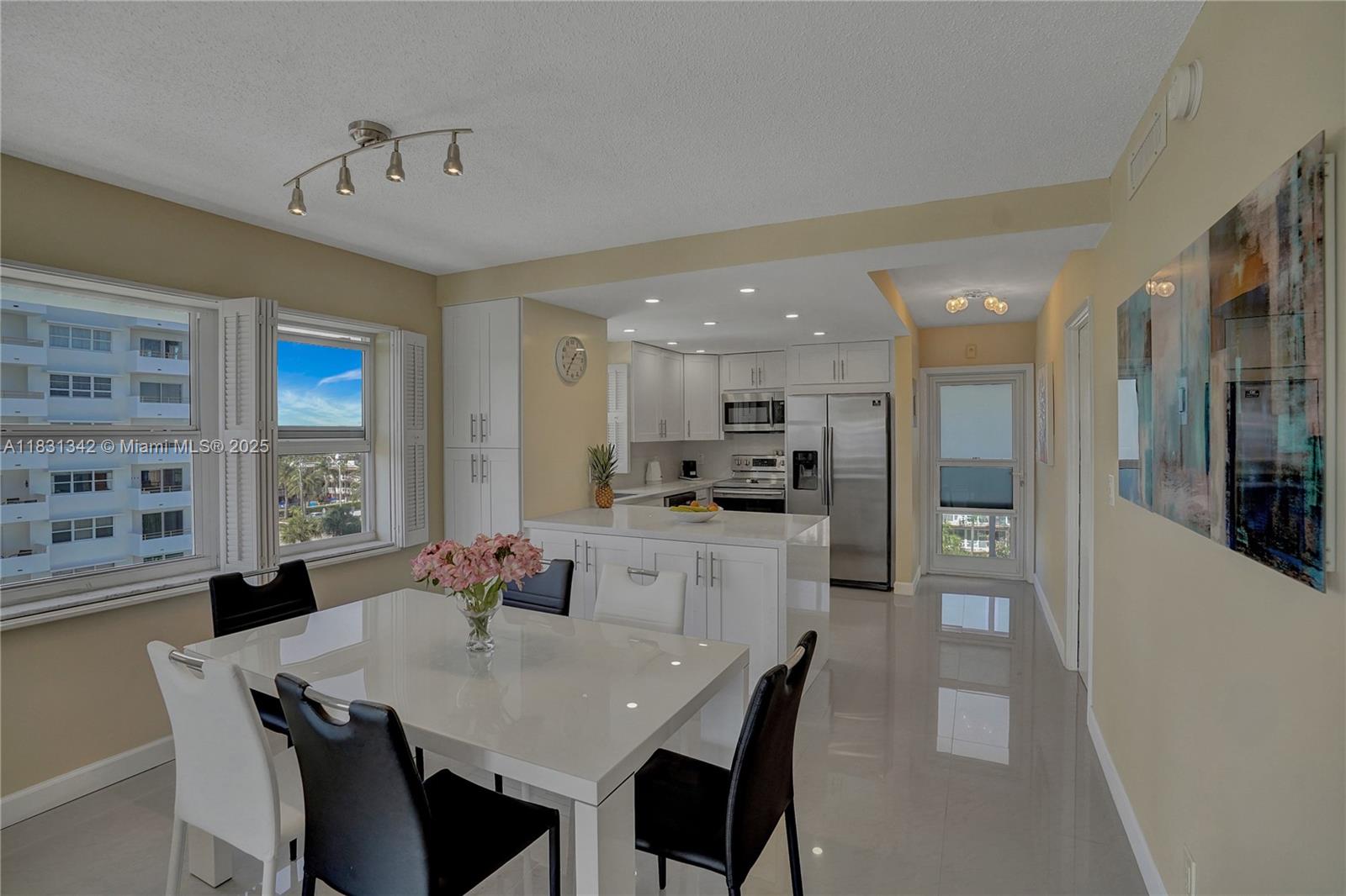 1620 N Ocean Blvd 510 Property Photo 26