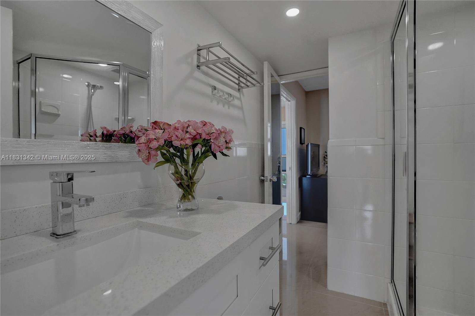1620 N Ocean Blvd 510 Property Photo 38