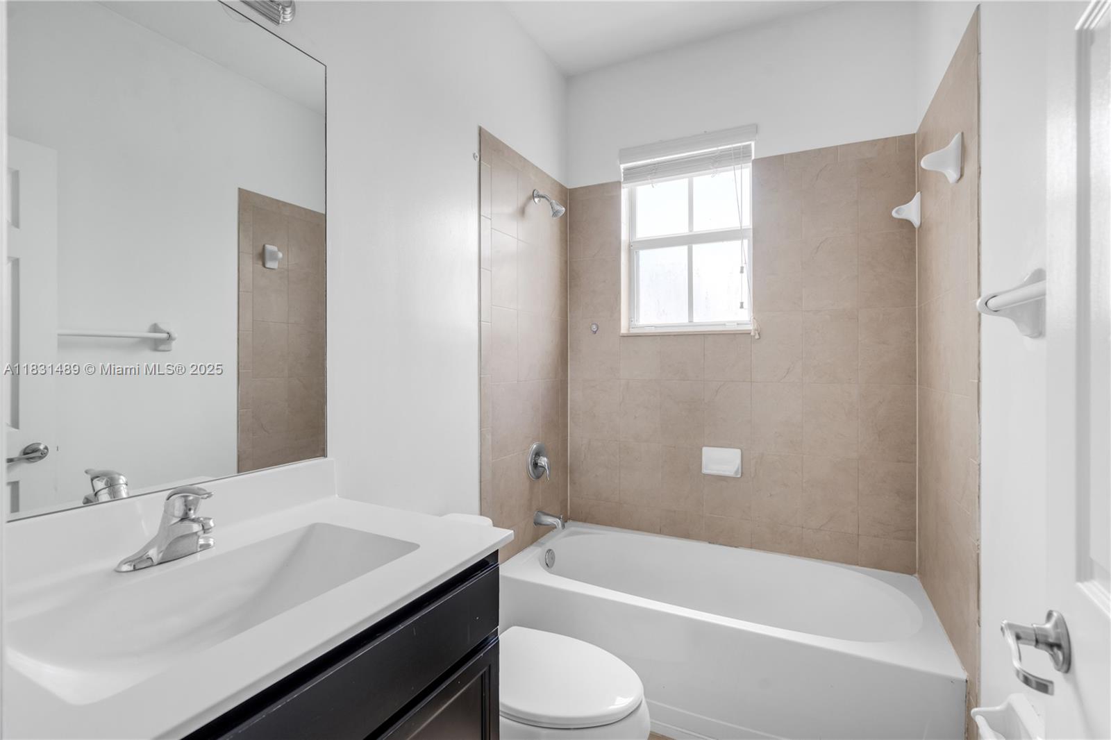 133 Se 28th Ter 11 Property Photo 16