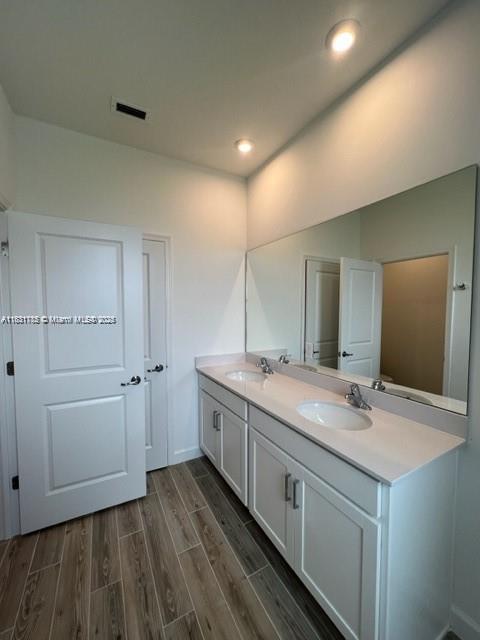 14171 Sw Thorens Dr Property Photo 9