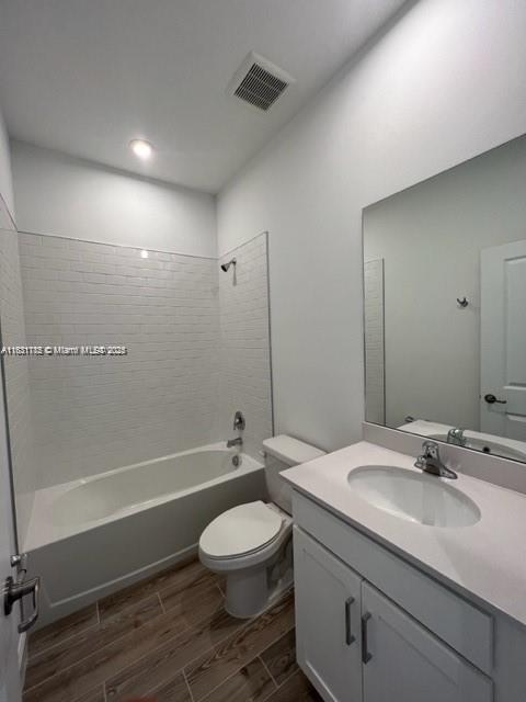 14171 Sw Thorens Dr Property Photo 14