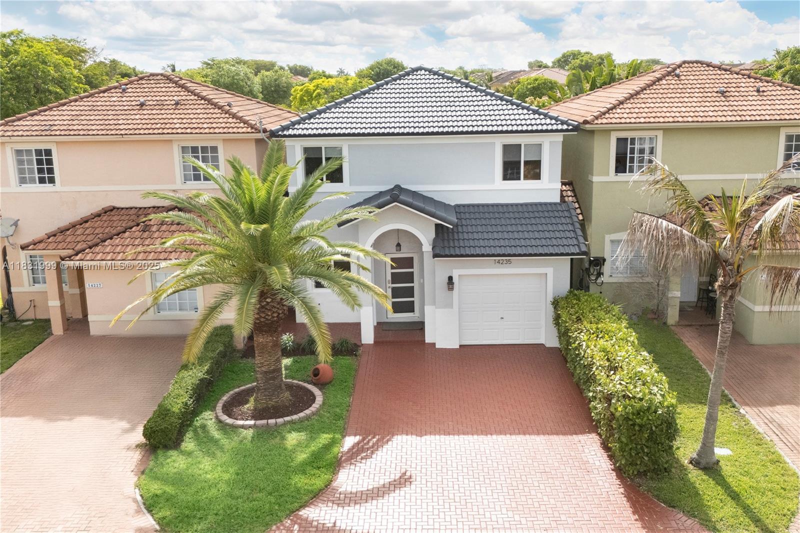 14235 Sw 133rd Ct Property Photo 1