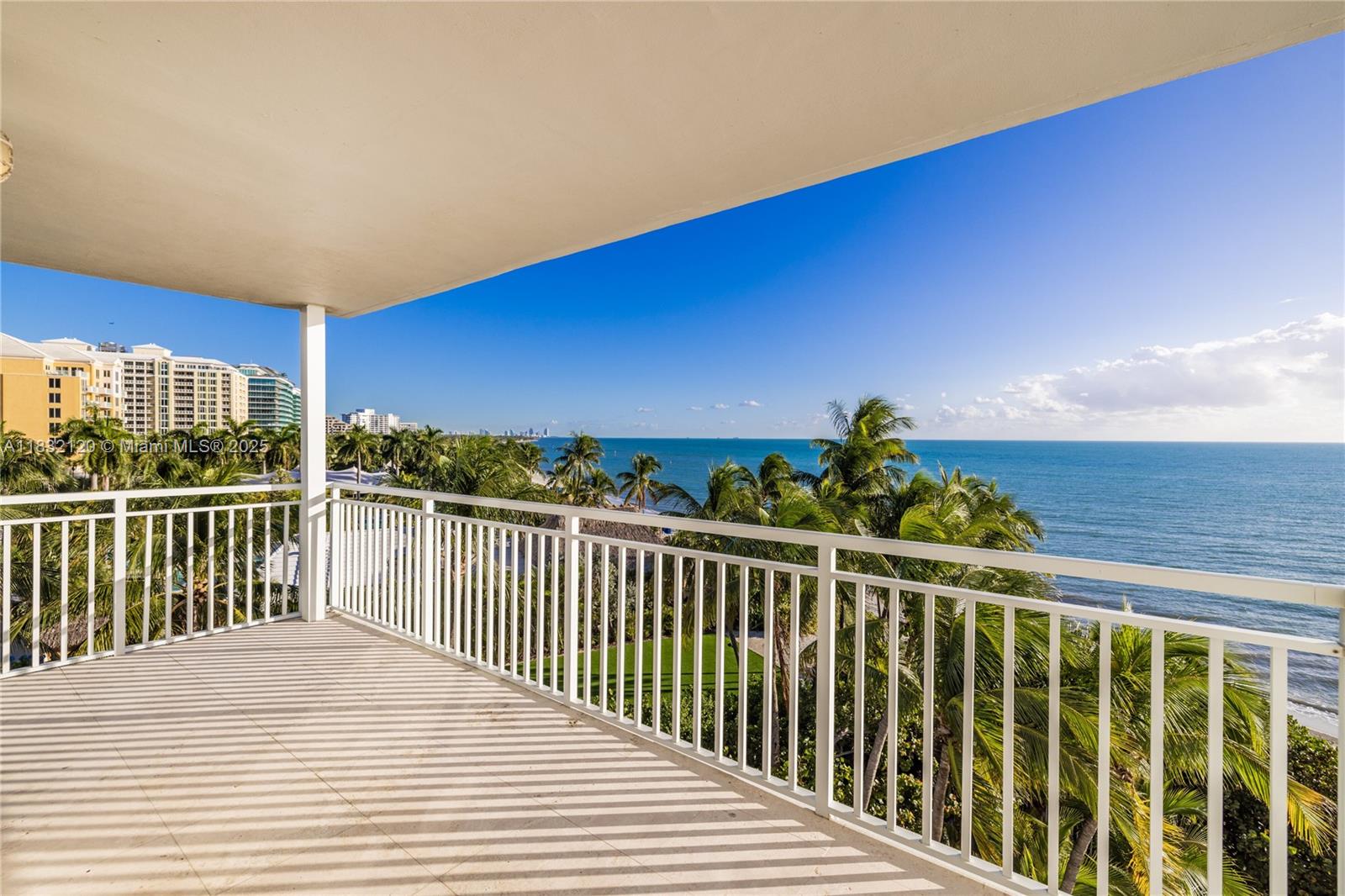 615 Ocean Dr 6a Property Photo 26