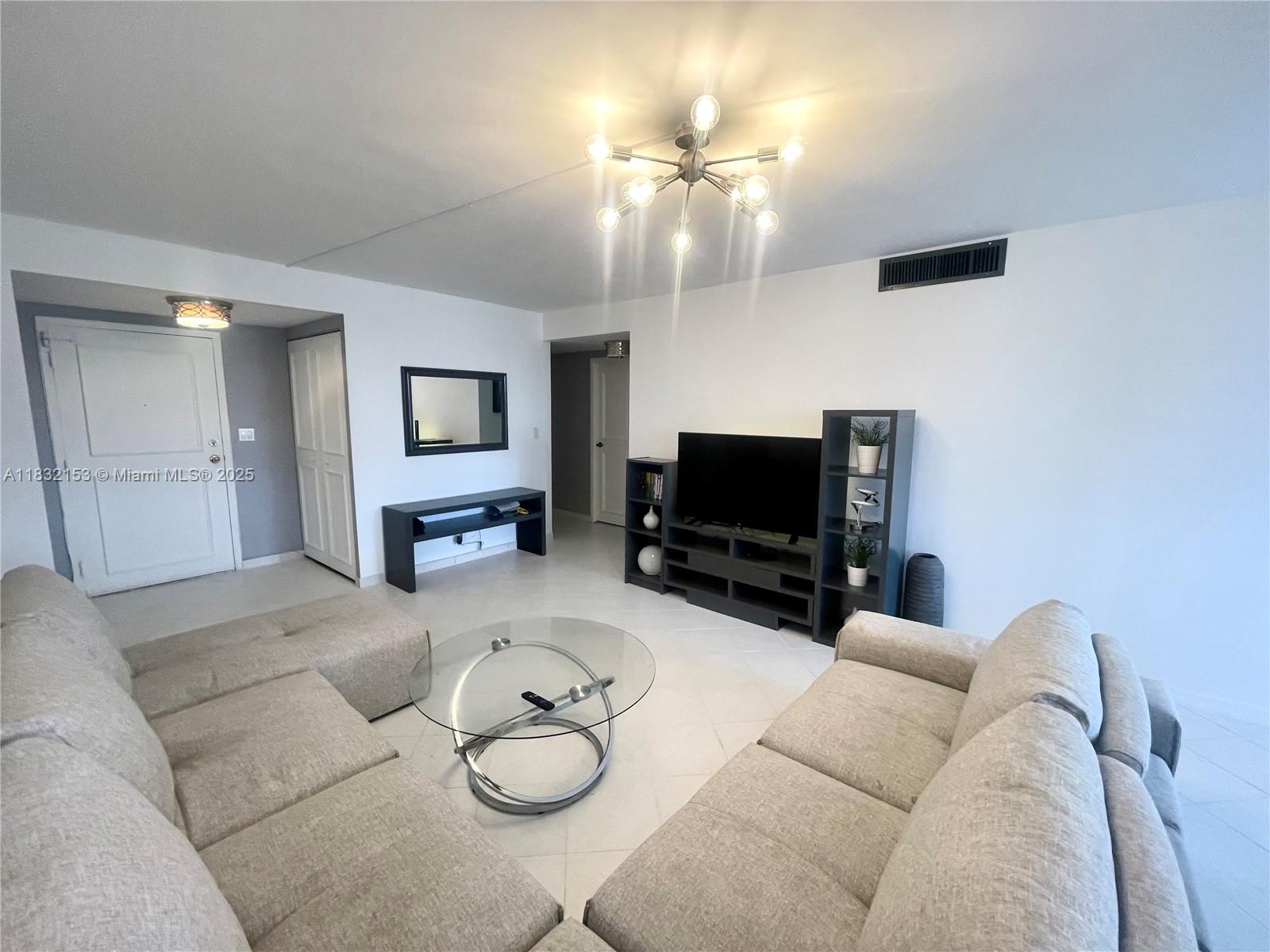 250 174th St 2307 Property Photo 11