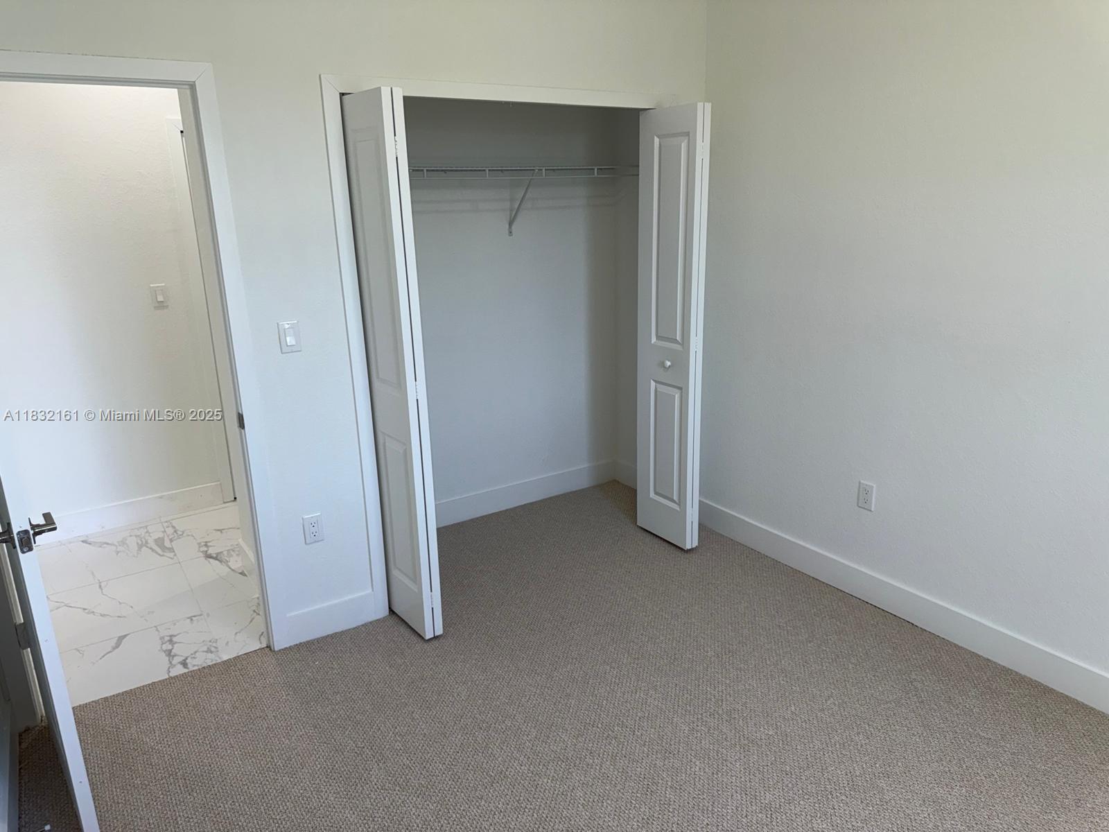 1828 Ne 1st St Property Photo 18