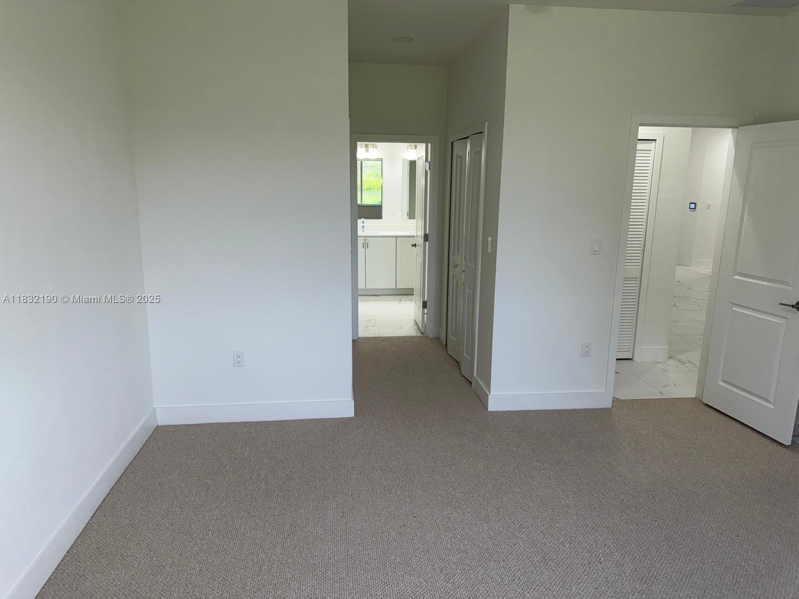 1838 Ne 1st St Property Photo 10
