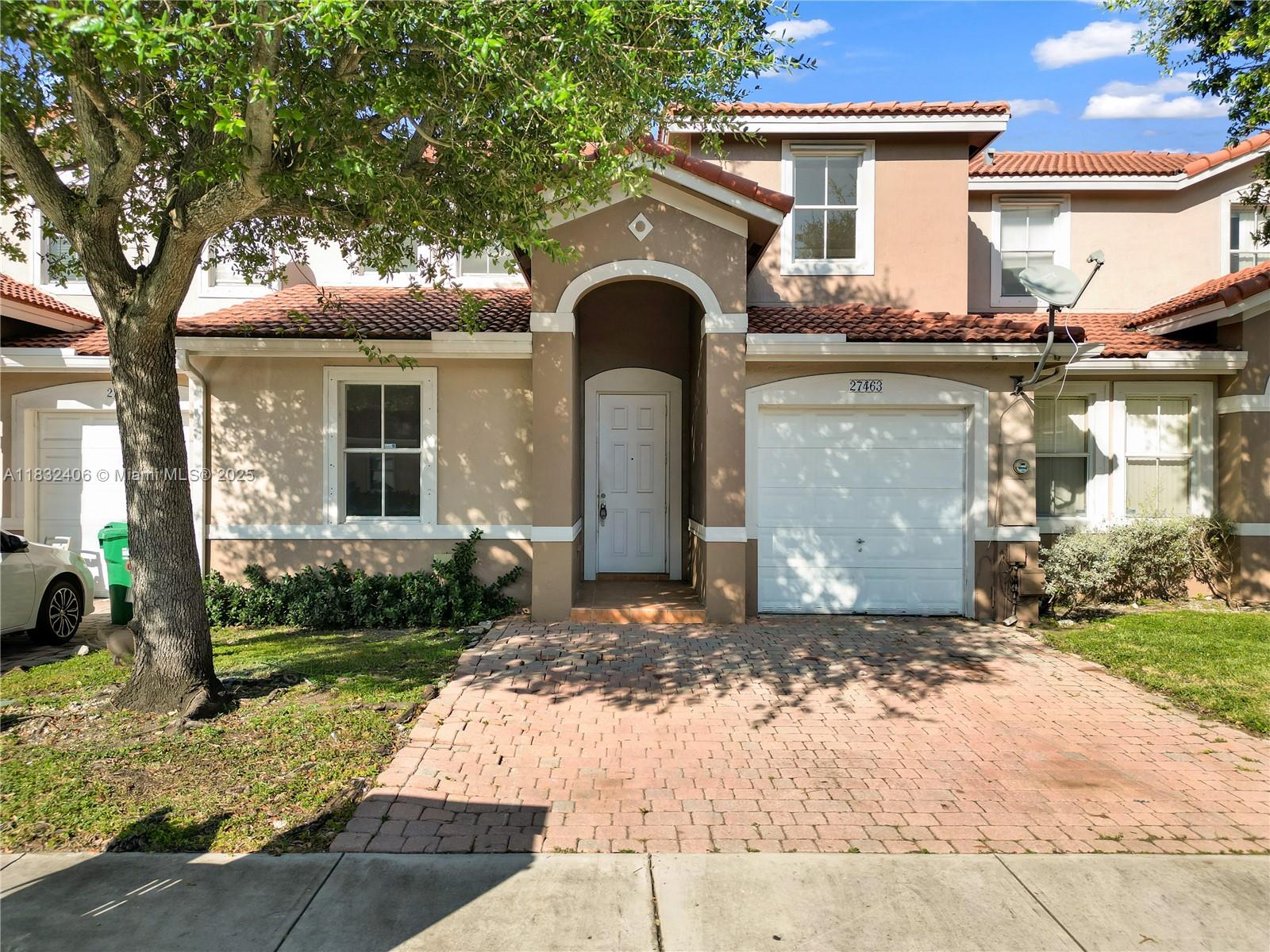 27463 Sw 137th Ct 27364 Property Photo 1