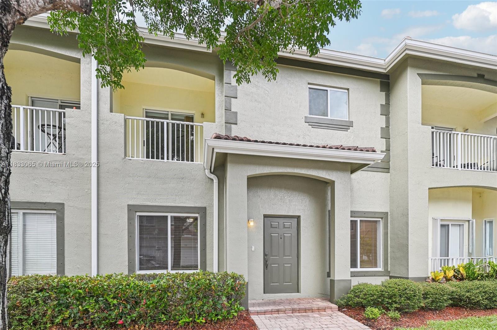 2456 Se 19th Ct Property Photo 1