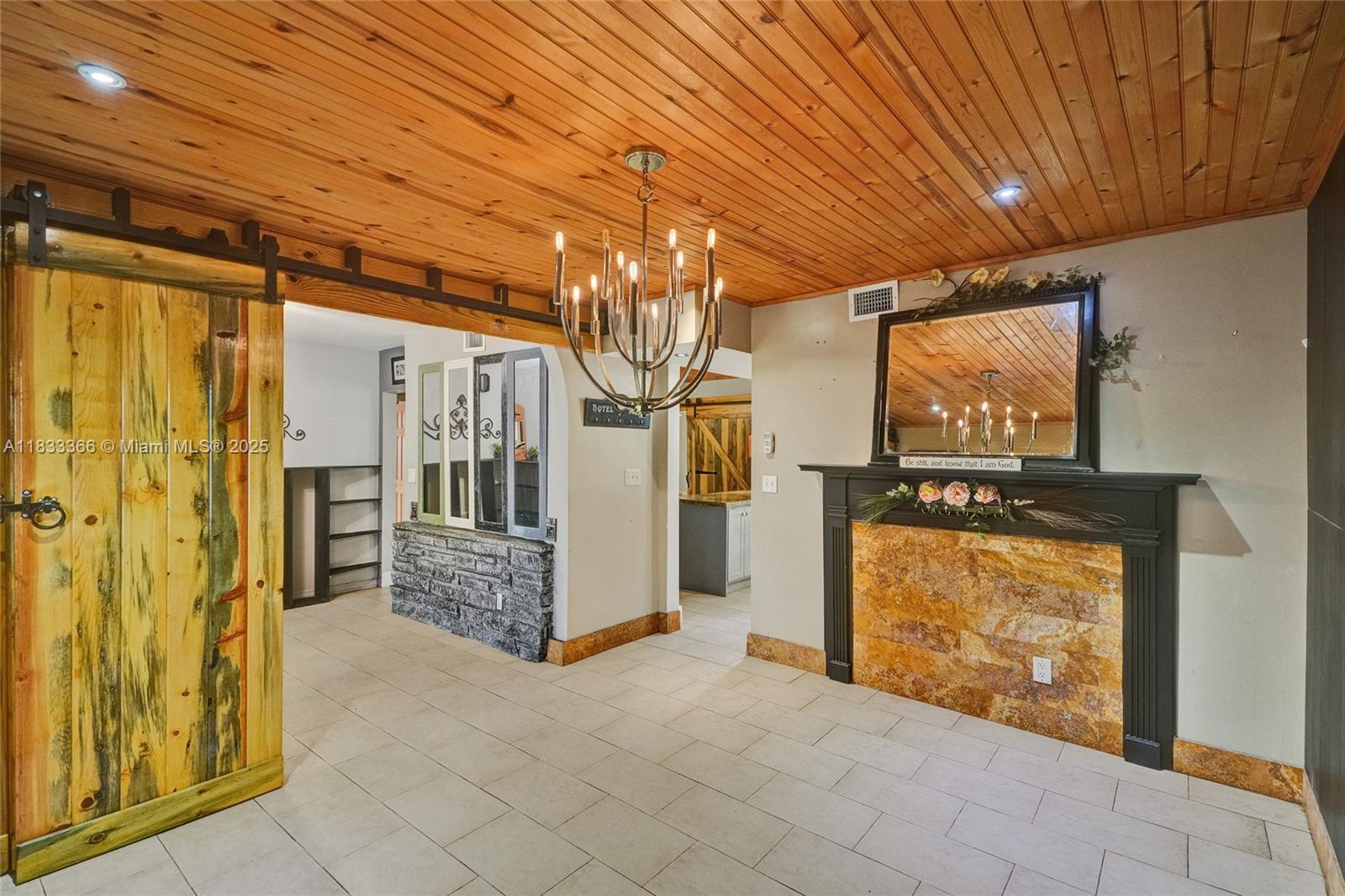 5840 Sw 19th St Property Photo 18