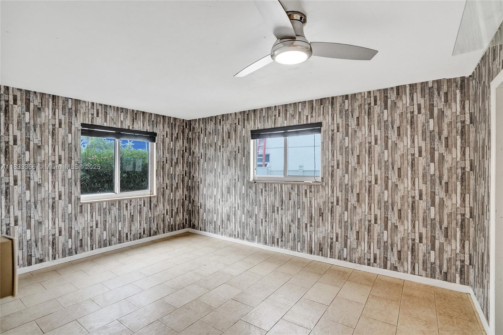 5840 Sw 19th St Property Photo 27