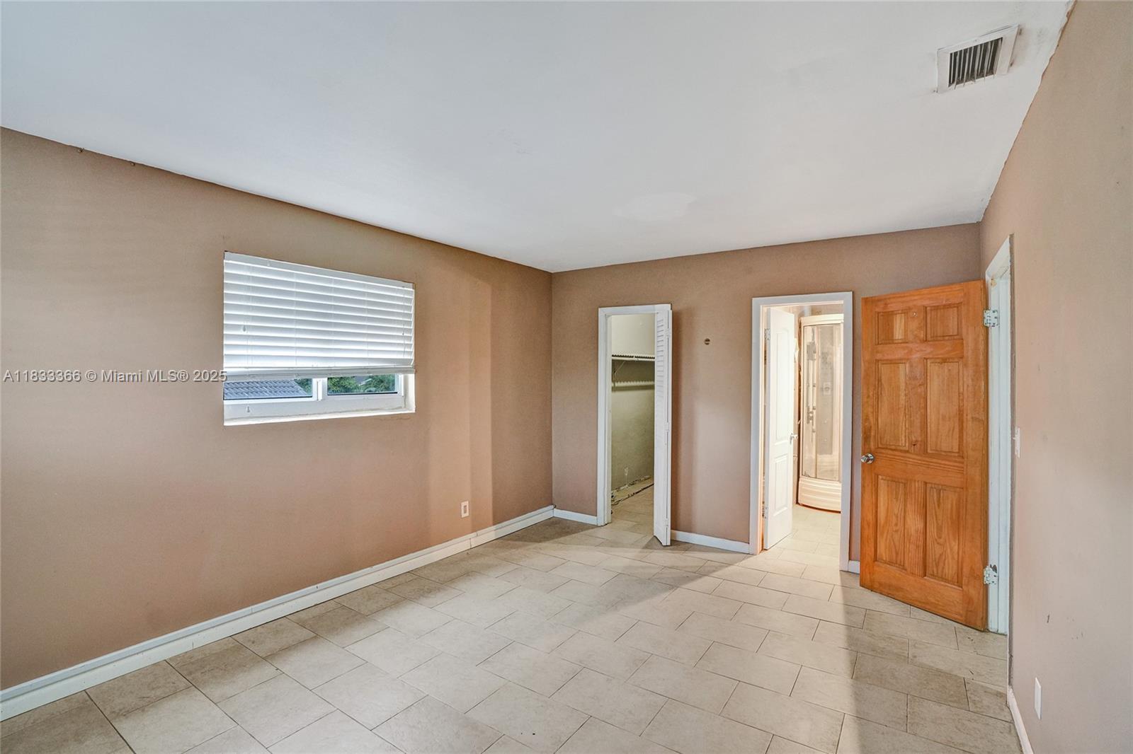 5840 Sw 19th St Property Photo 32