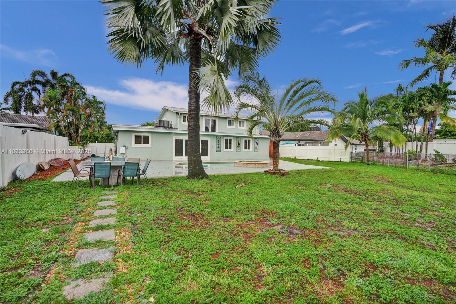 5840 Sw 19th St Property Photo 52