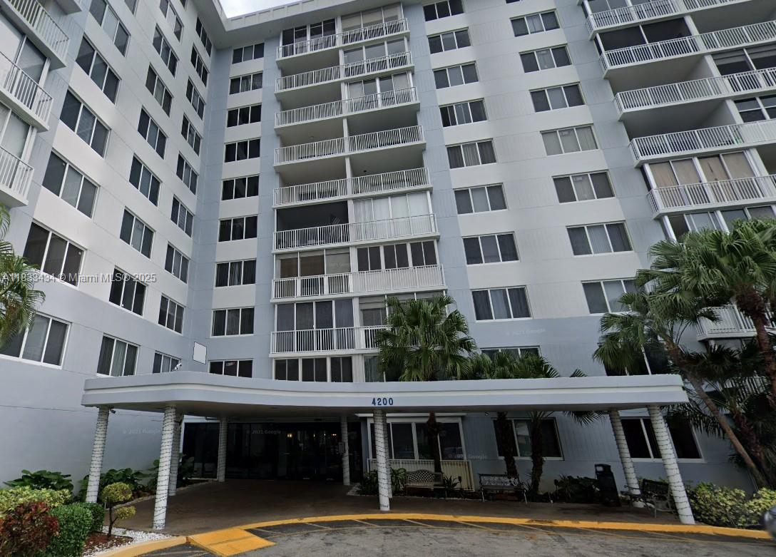 4200 Hillcrest Dr 505 Property Photo 1