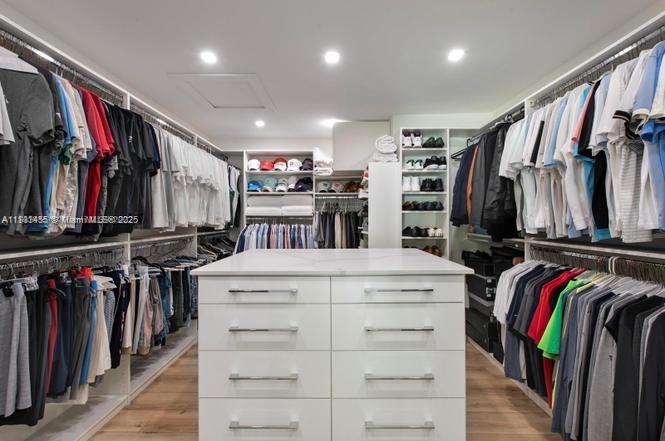 9811 Ne 4th Ave Rd Property Photo 10