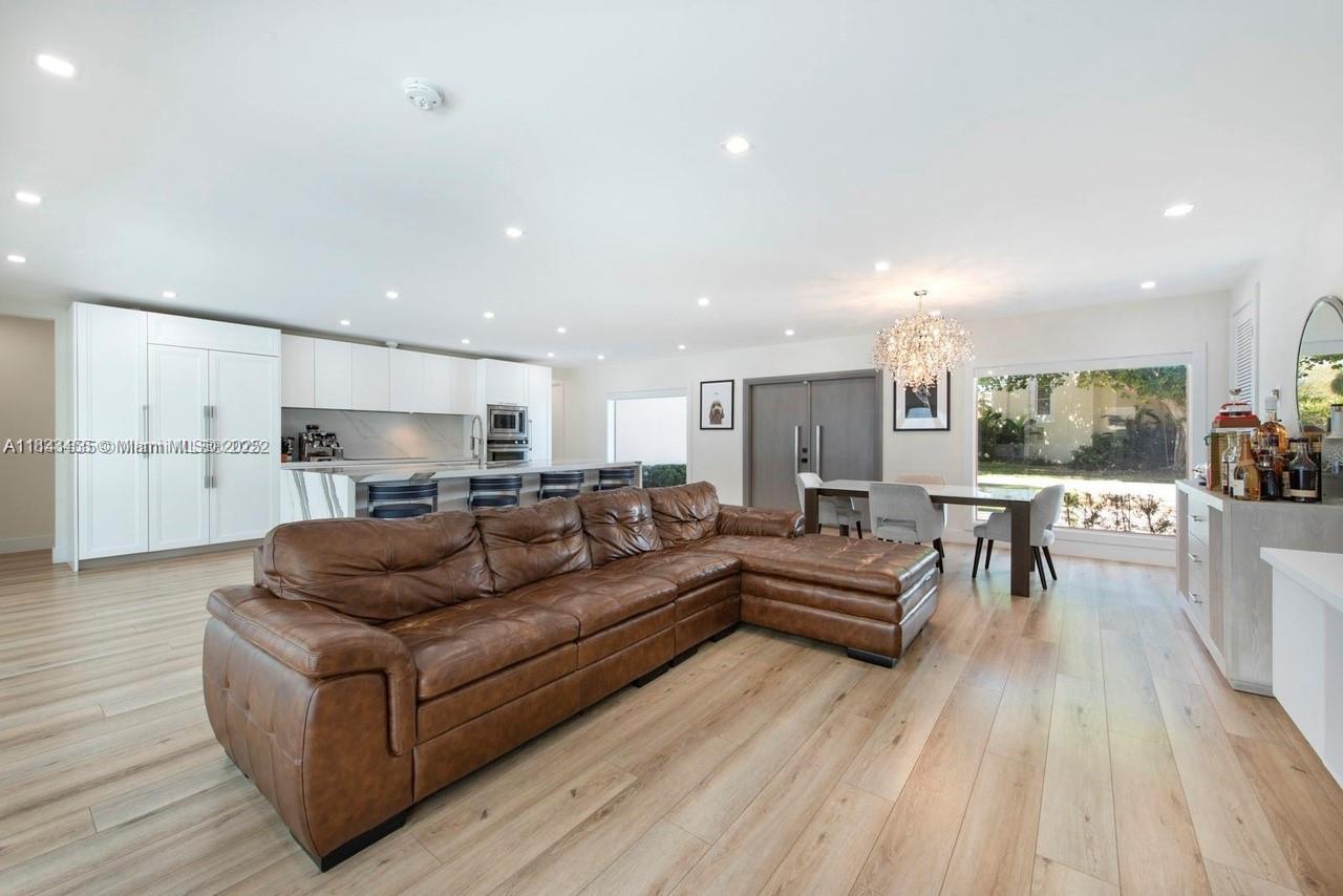 9811 Ne 4th Ave Rd Property Photo 21