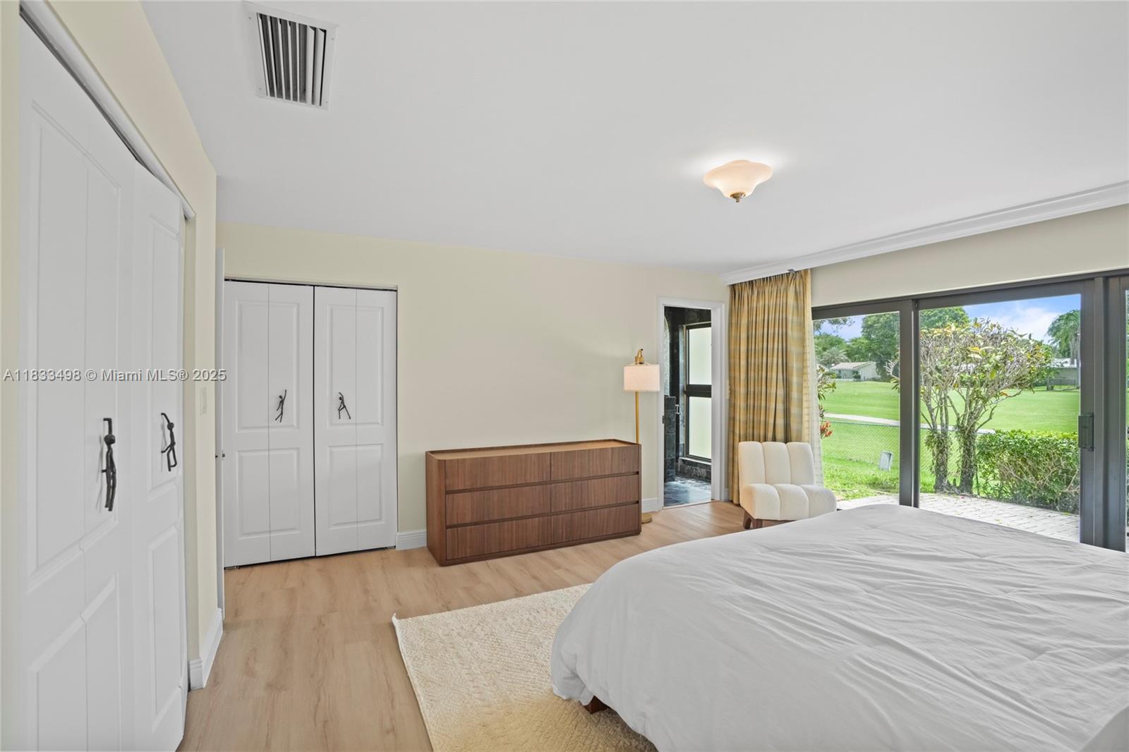 3650 N 36th Ave 29 Property Photo 9