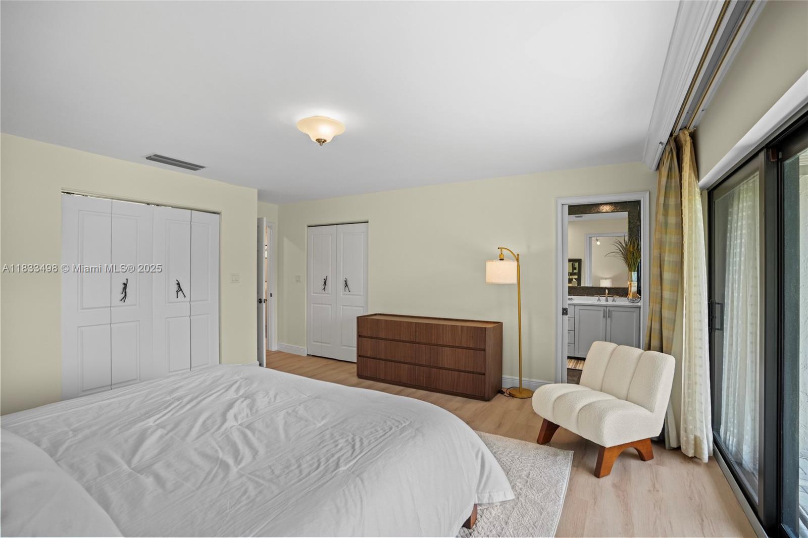 3650 N 36th Ave 29 Property Photo 10