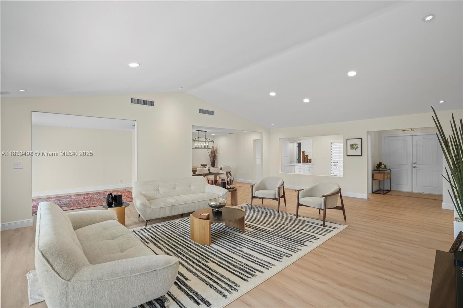 3650 N 36th Ave 29 Property Photo 17