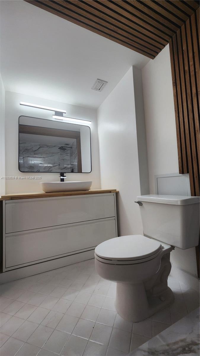 18051 Biscayne Blvd 1705 Property Photo 19