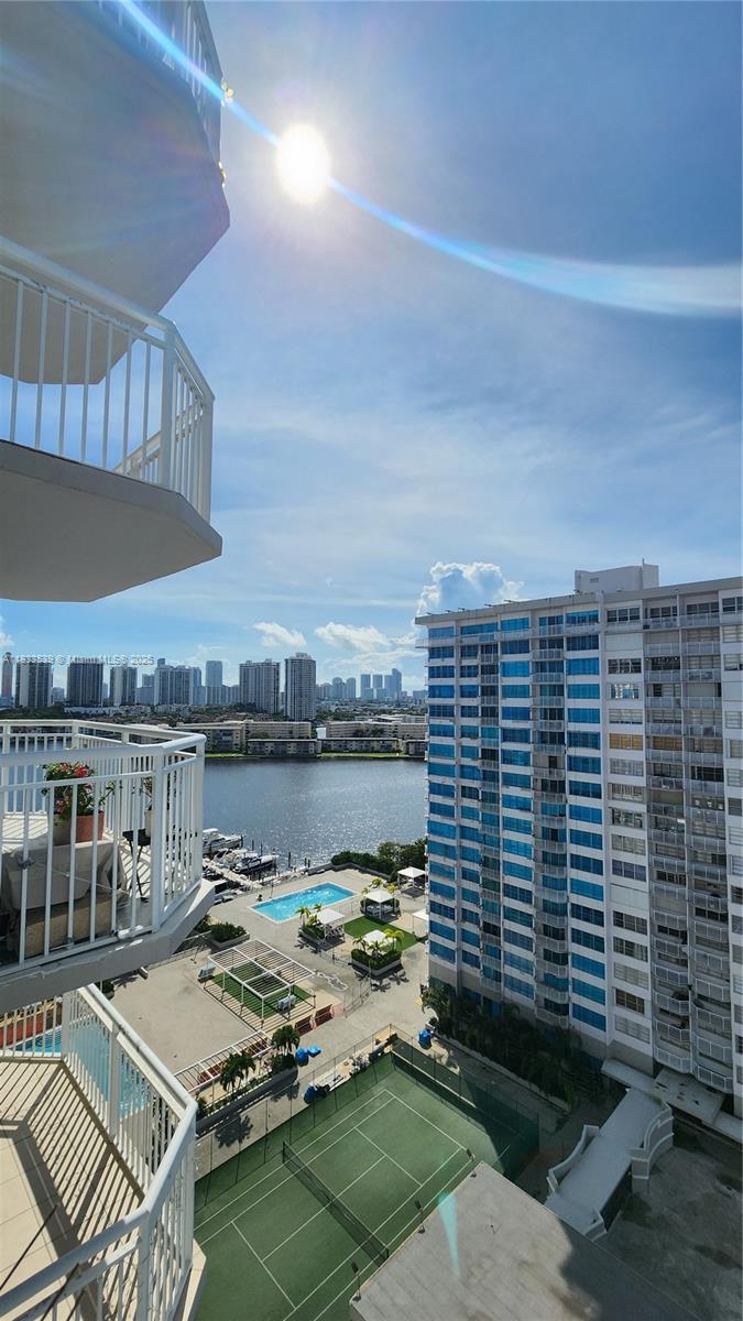 18051 Biscayne Blvd 1705 Property Photo 23