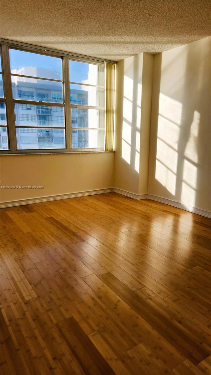 18051 Biscayne Blvd 1705 Property Photo 25