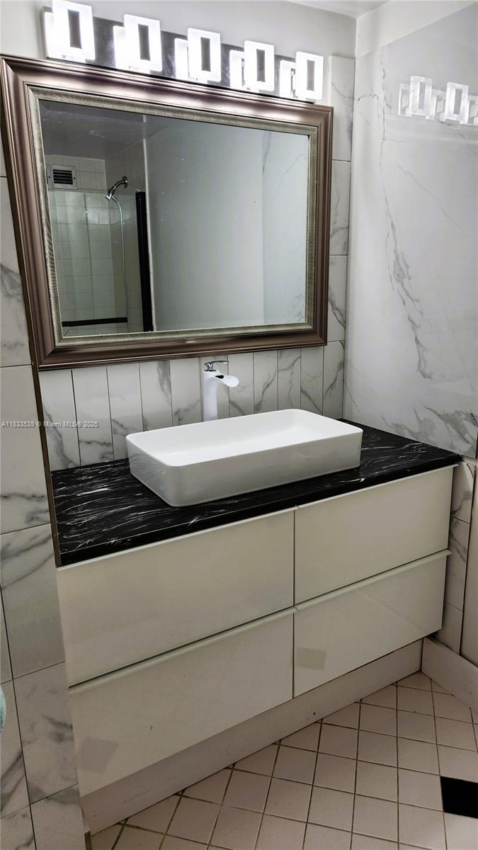 18051 Biscayne Blvd 1705 Property Photo 27