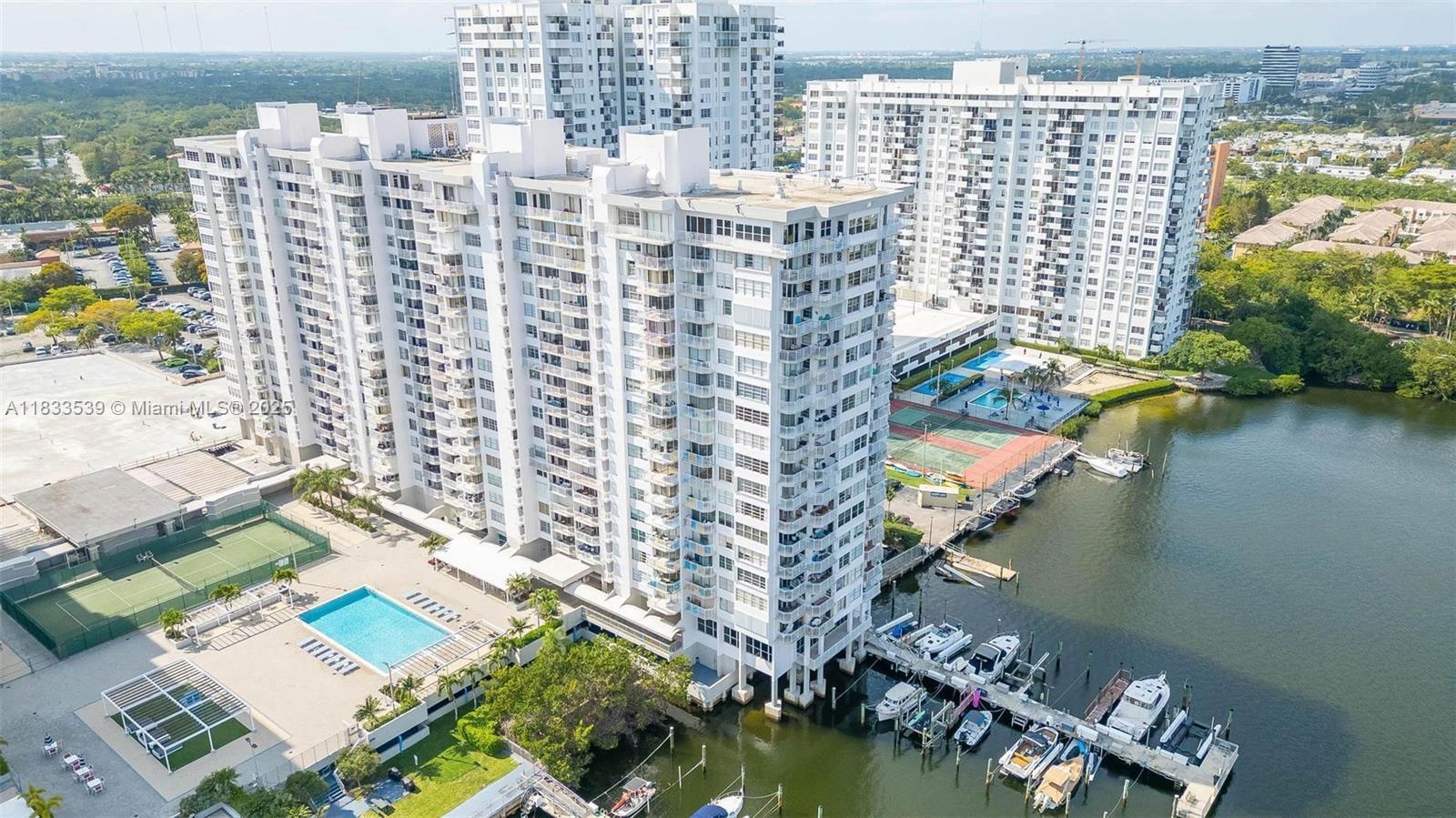 18051 Biscayne Blvd 1705 Property Photo 34