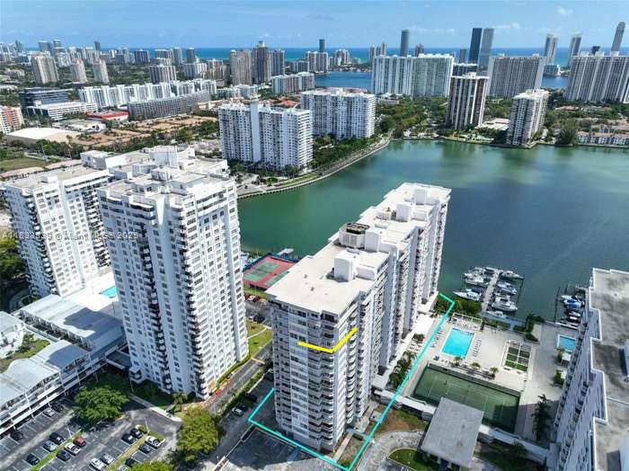 18051 Biscayne Blvd 1705 Property Photo 36