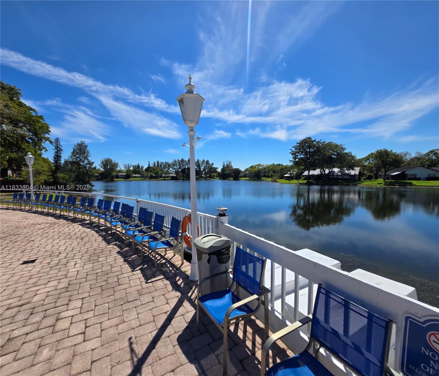 3710 Inverrary 1p Property Photo 37