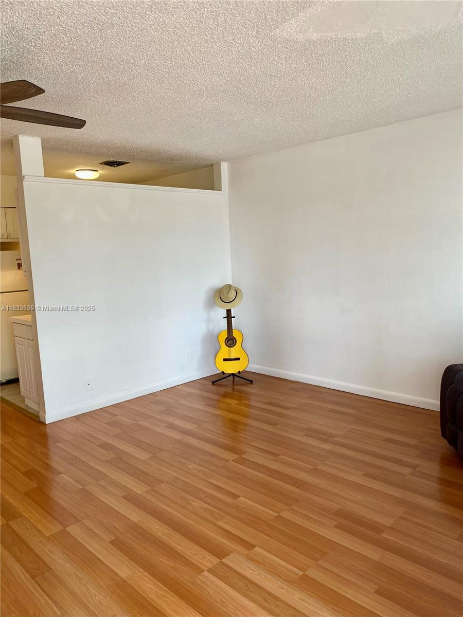 820 Sw 11th Ave 15b Property Photo 10